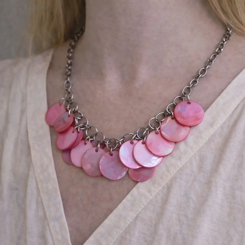 Boutique Elegant Pink Shell Necklace